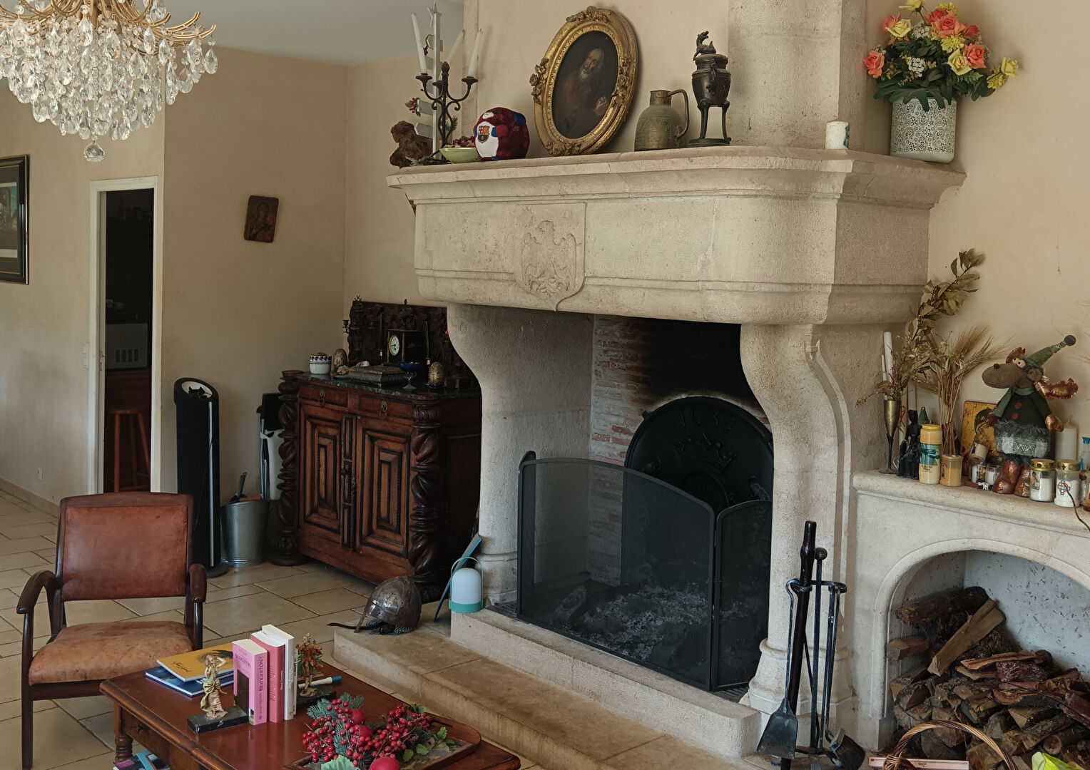 Photo ESSONNE, 40k sud du Paris, Maison Meulière de 7 Chambres, piscine, presque 1 hectare du terrain image 3/6