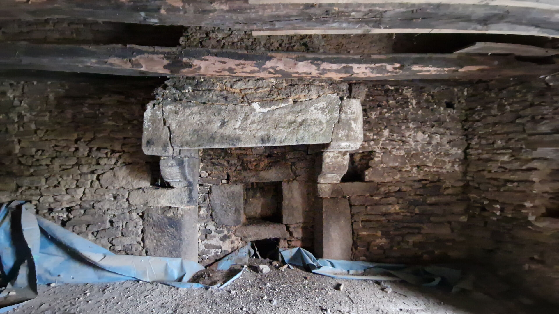 Photo CÔTES D'ARMOR  Charmante bâtiment traditionnelle en pierre à rénover image 6/6