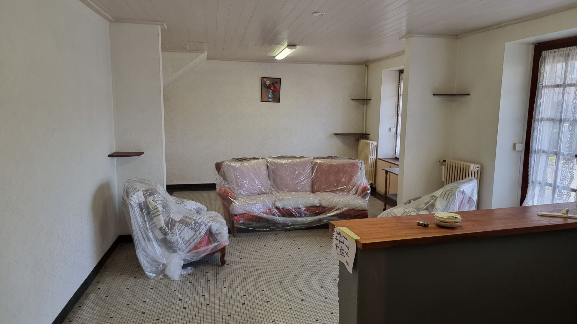 Photo MORBIHAN, Rohan, Maison mitoyenne en pierre de 3/4 chambres, à côté du canal de Nantes à Brest image 3/6