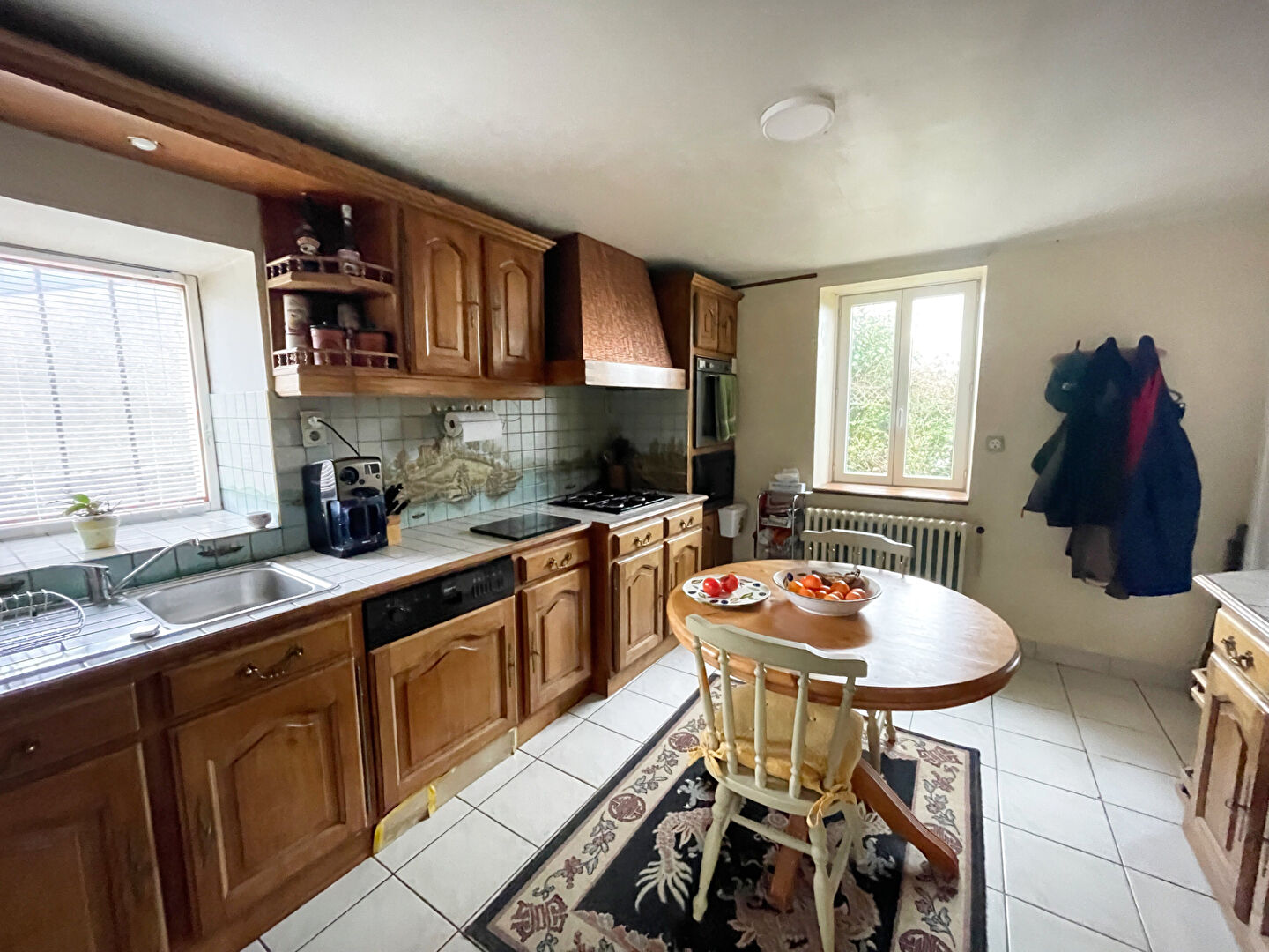 Photo FINISTÈRE: Poullaouen. Charmante maison de village de 2 chambres et 2 sdb avec potentiel d'extension. image 4/6