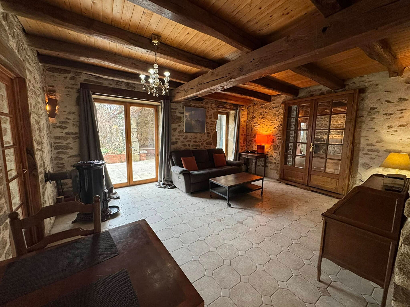 Photo HAUTE VIENNE -maison en pierre exceptionnelle, idéale pour les chambres d'hôtes image 6/6