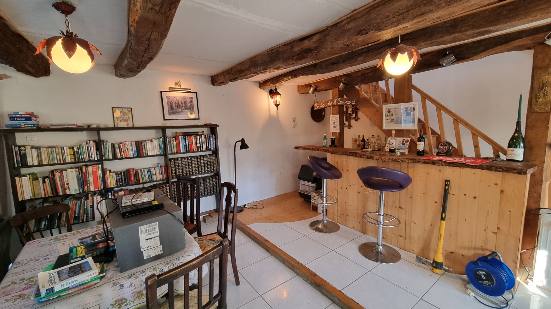 Photo CÔTES D'ARMOR Maison de campagne en pierre, 3 chambres avec terrasse, jardin, parking et bâtiment en pierre non attenant image 4/6