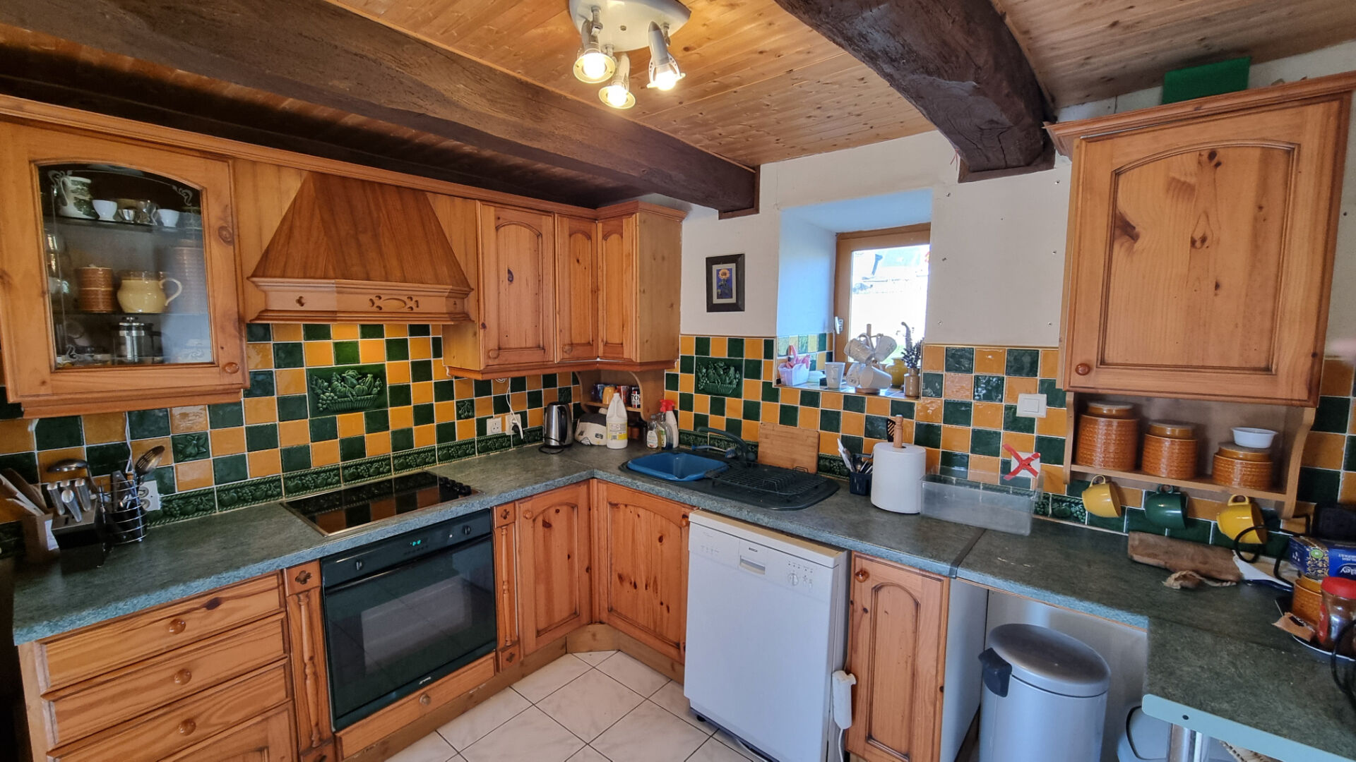 Photo CÔTES D'ARMOR Maison de campagne en pierre, 3 chambres avec terrasse, jardin, parking et bâtiment en pierre non attenant image 5/6