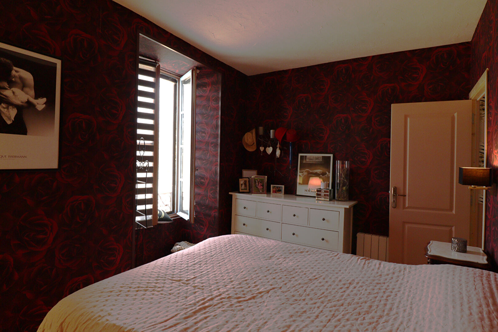 Photo LOT. MIERS. Maison en pierre avec 10 chambres, studio, gymnase avec spa et possibilité de commerce. Avec jardin de 1583m2 image 5/6