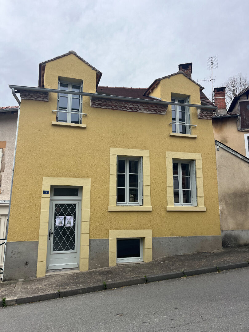 HAUTE-VIENNE - Maison a deux chambres rénovée a neuf