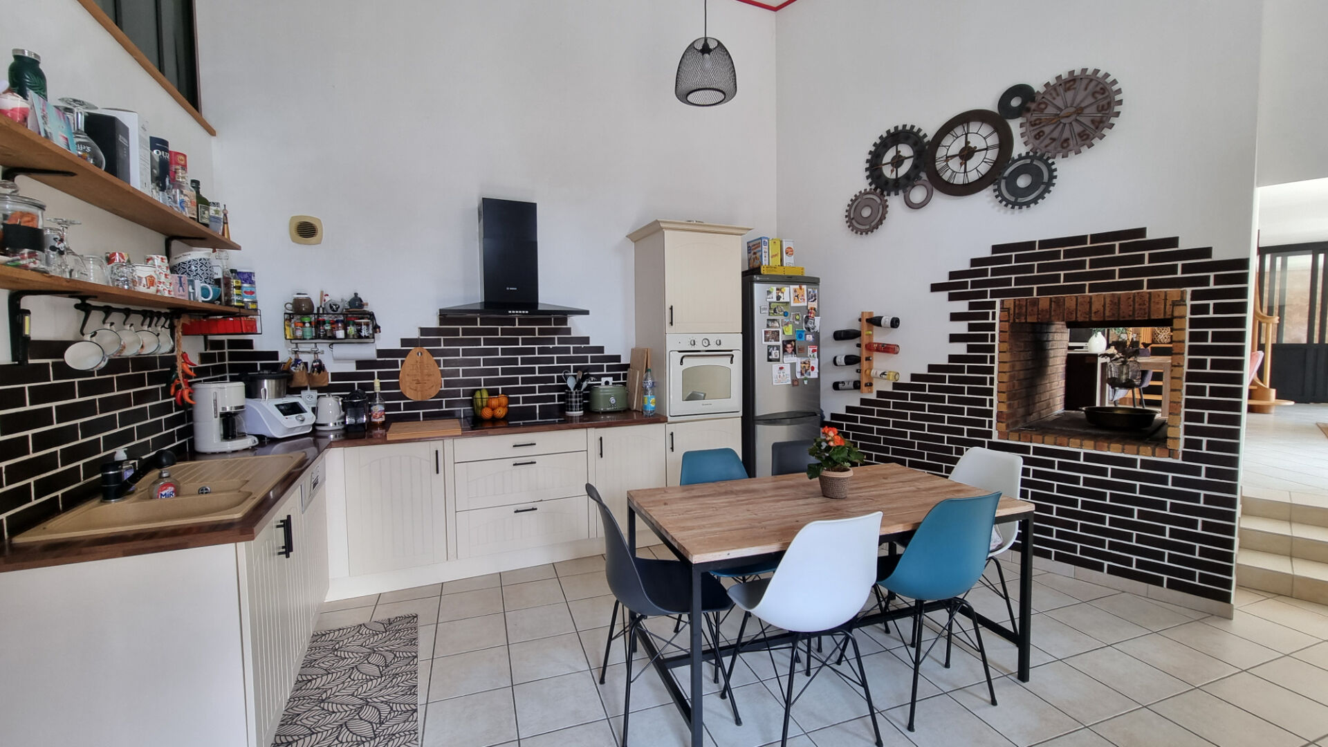 Photo MORBIHAN, Kergrist, Charmante longère de 4 chambres dans un cadre champêtre paisible avec dépendances image 4/6