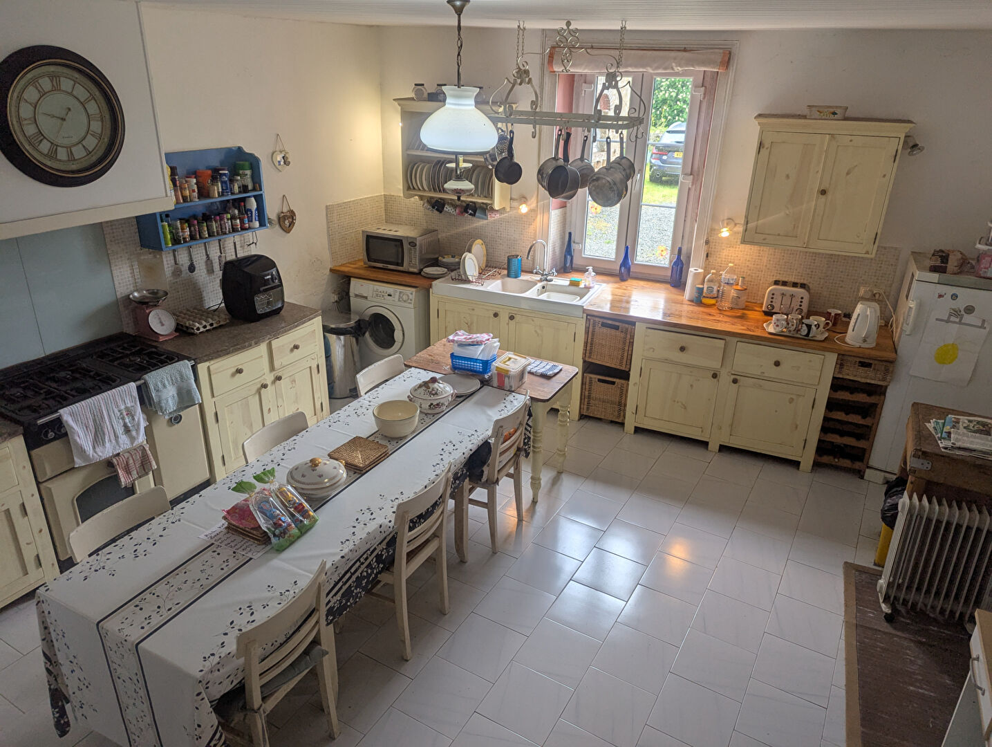 Photo MAYENNE - Lassay Les Chateaux - Maison 5 chambres 3 salle de bains, lac, jardin avec gite image 4/6