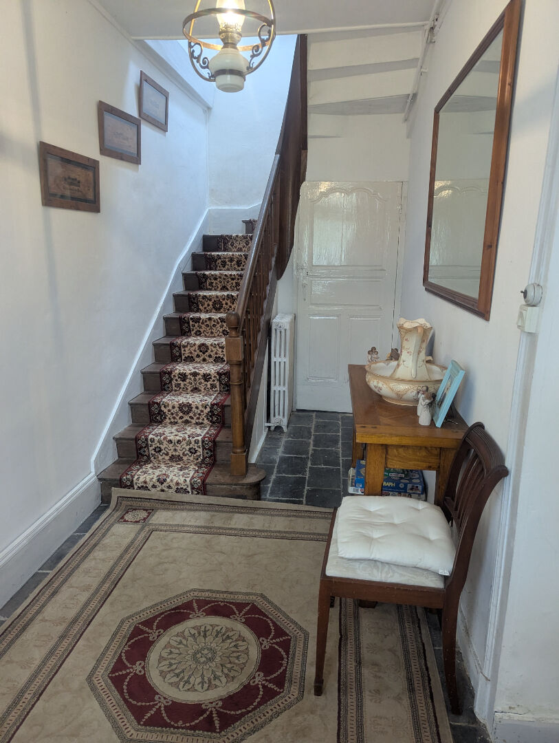 Photo MAYENNE - Lassay Les Chateaux - Maison 5 chambres 3 salle de bains, lac, jardin avec gite image 5/6