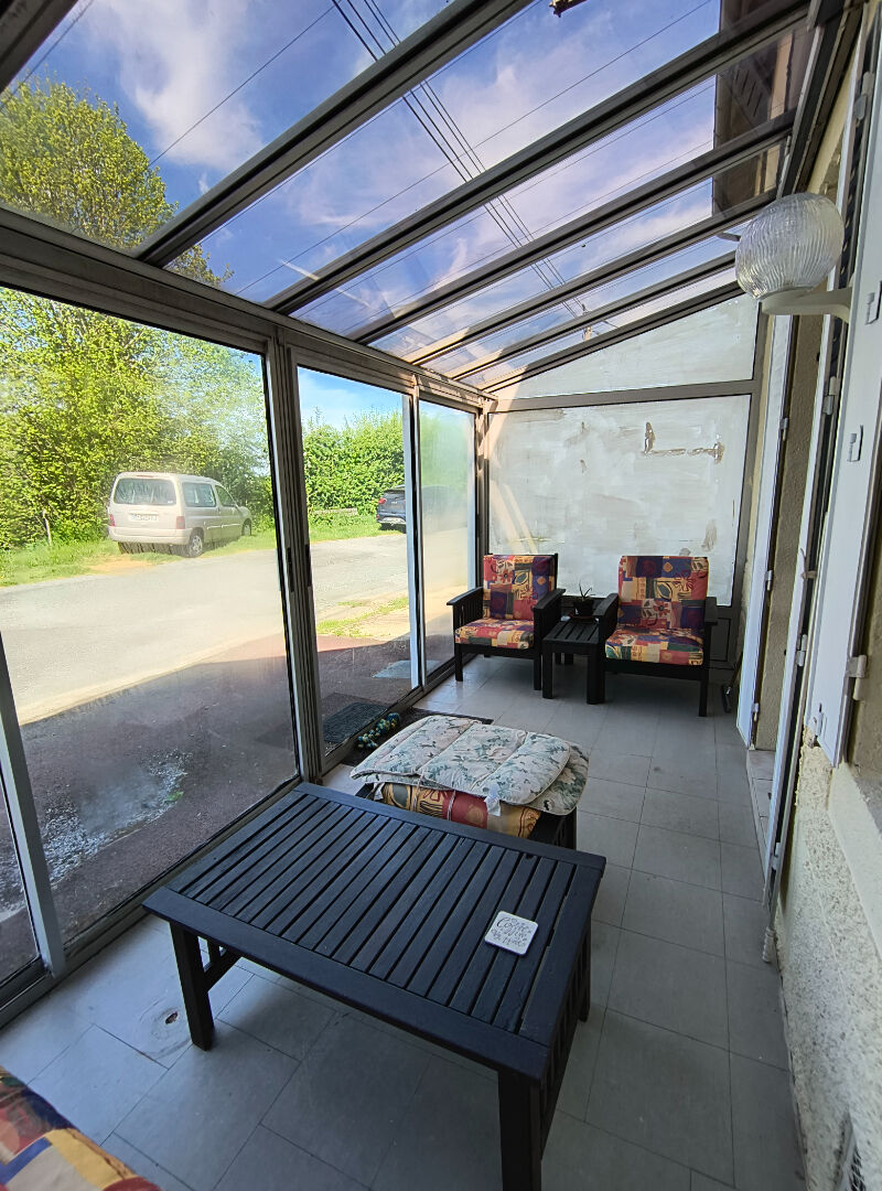 Photo CREUSE- Maison mitoyenne avec 1,6 hectares de terrain image 2/6