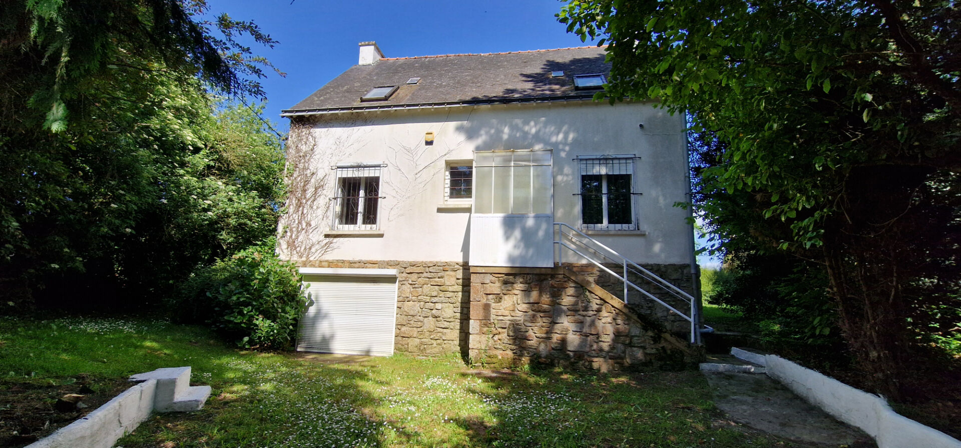 Photo MORBIHAN Mohon -  Maison de 3 chambres, parking, sous-sol, terrain de 6200m2 image 2/6