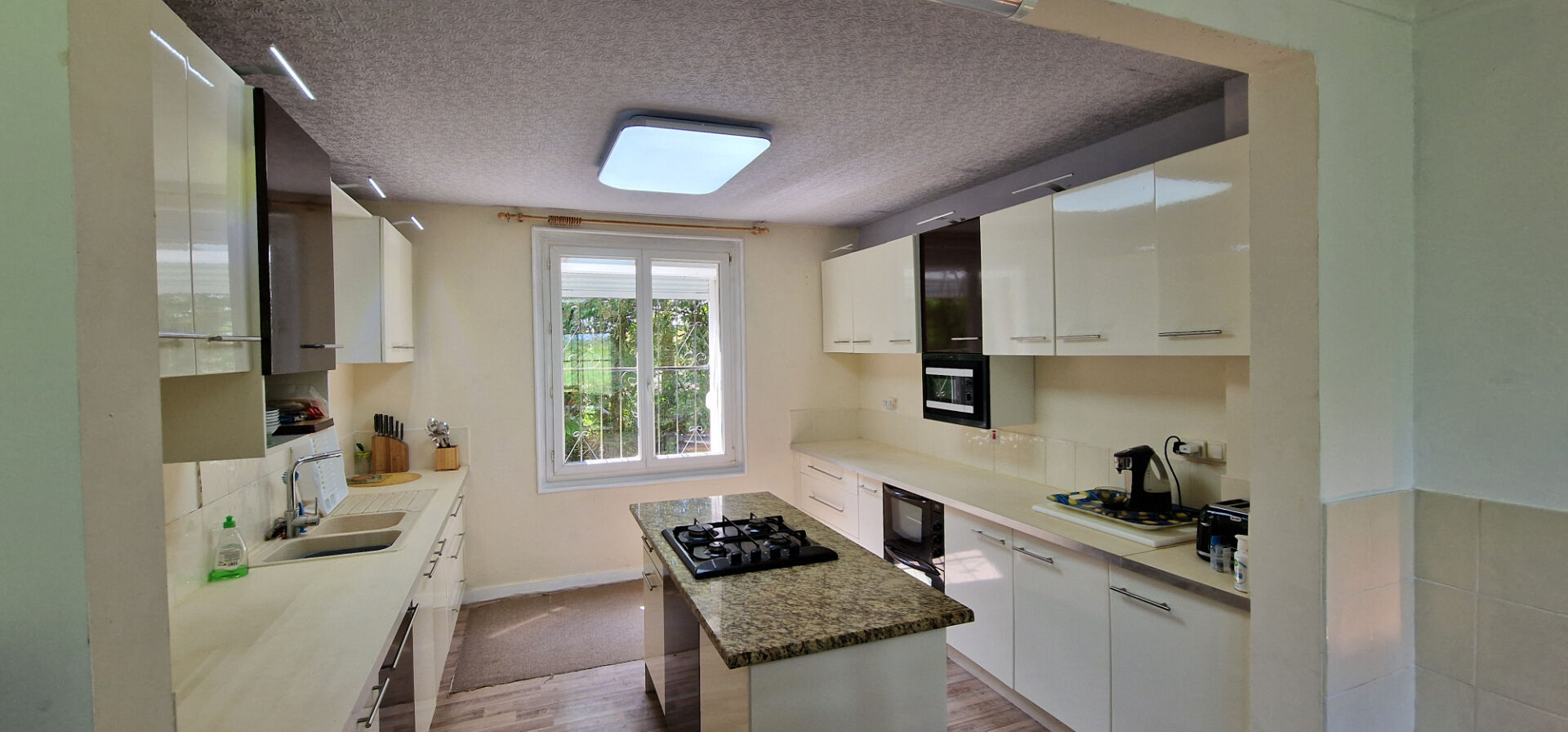 Photo MORBIHAN Mohon -  Maison de 3 chambres, parking, sous-sol, terrain de 6200m2 image 4/6