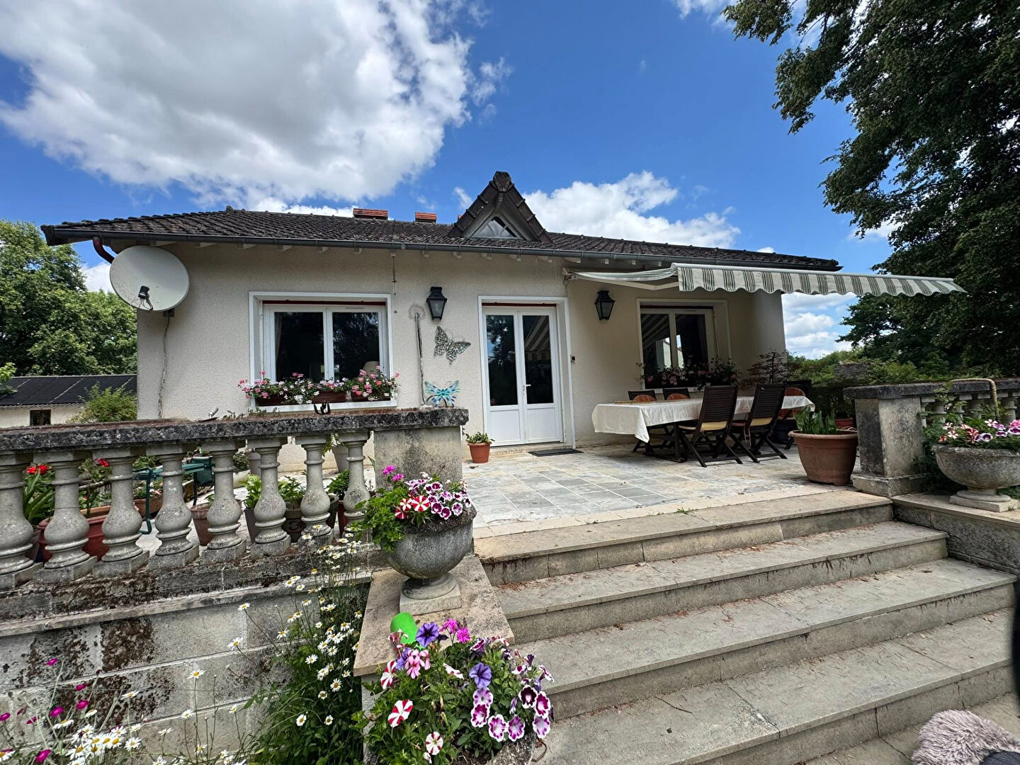 Photo HAUTE VIENNE - Magnifique propriété avec 4 chambres, une piscine et plus d'un hectare de terrain. image 4/6