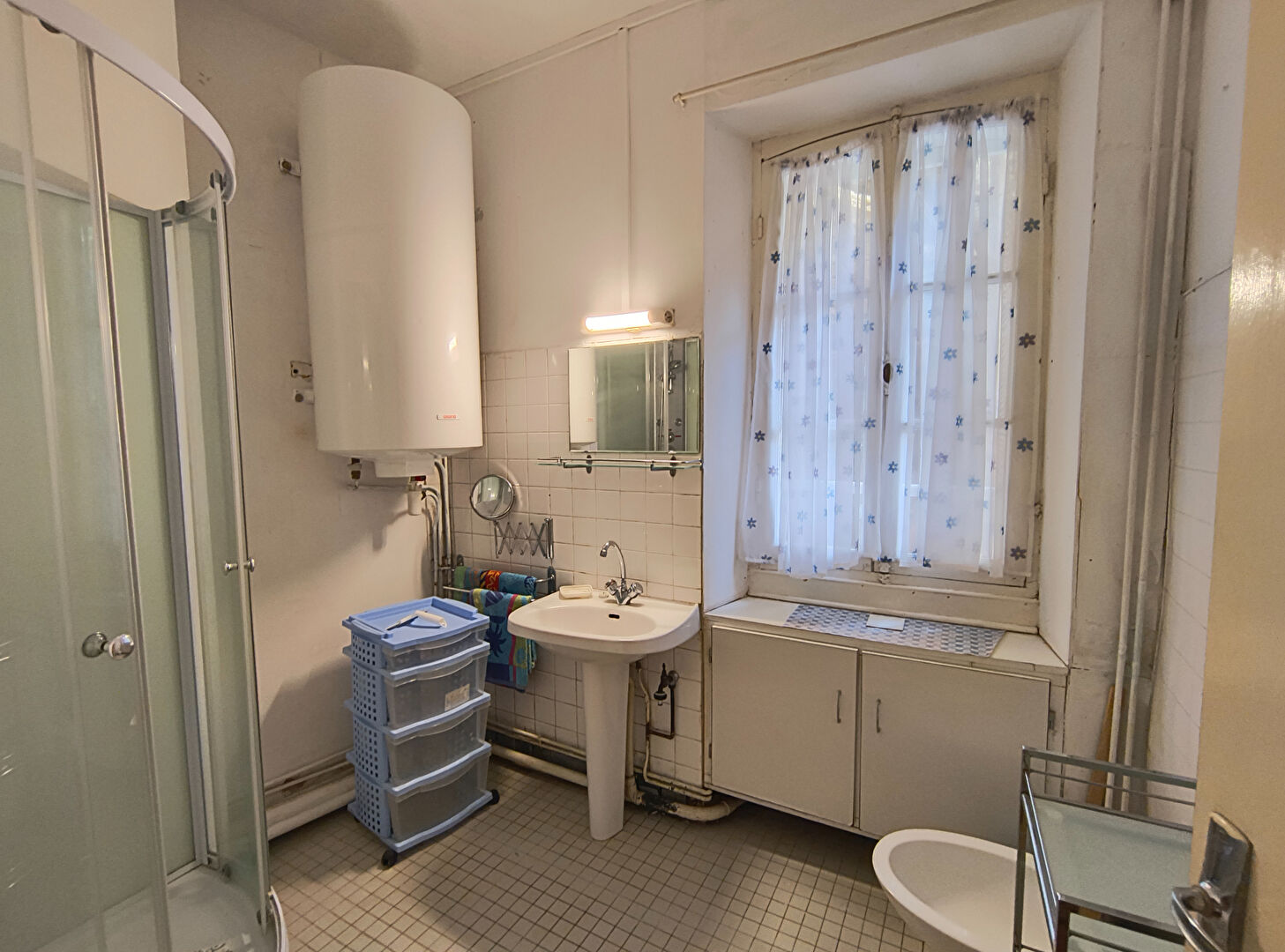 Photo HAUTE-VIENNE Maison de village entièrement rénovée avec quatre chambres et un jardin image 6/6