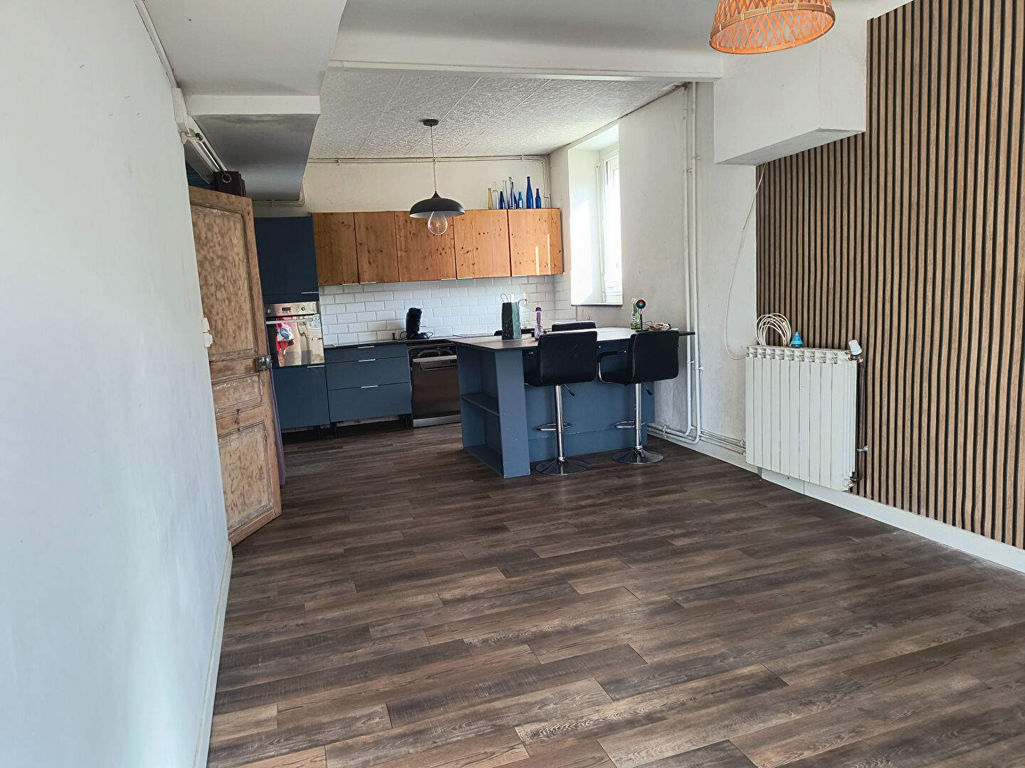 Photo HAUTE-VIENNE Maison de campagne rénovée avec 3 chambres et plusieurs dépendances image 2/6