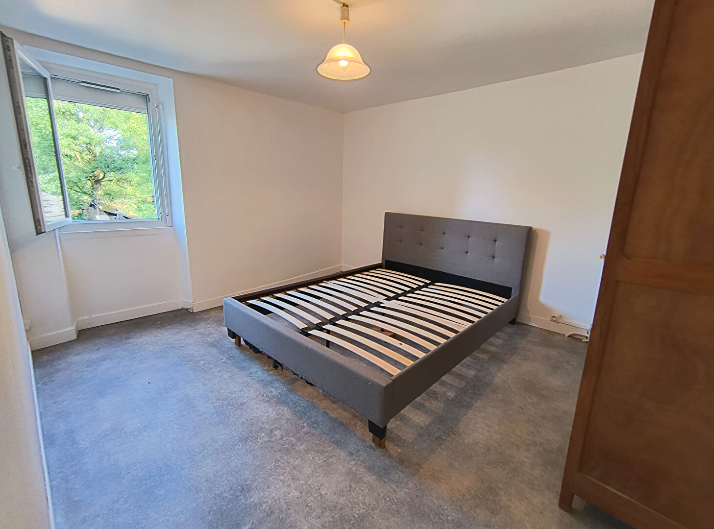 Photo HAUTE-VIENNE Maison de campagne rénovée avec 3 chambres et plusieurs dépendances image 4/6