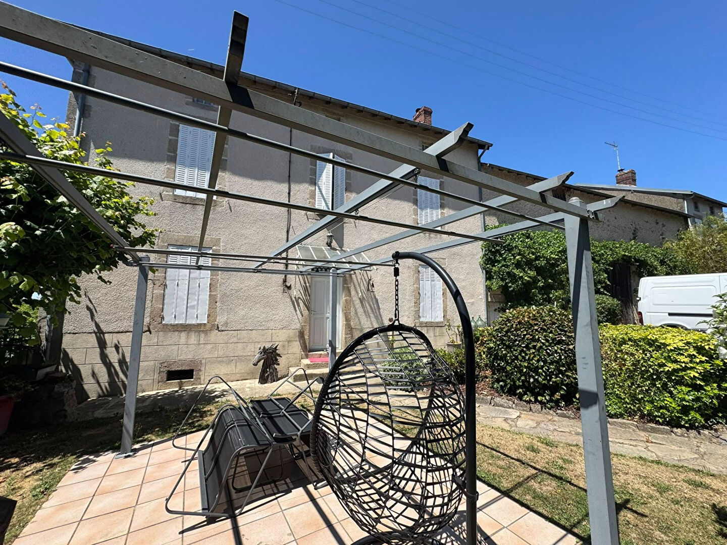 Photo HAUTE VIENNE - Charmante Maison Familiale de 4 Chambres avec Dépendances et Jardin Clos ? Proche de Bessines-sur-Gartempe image 6/6