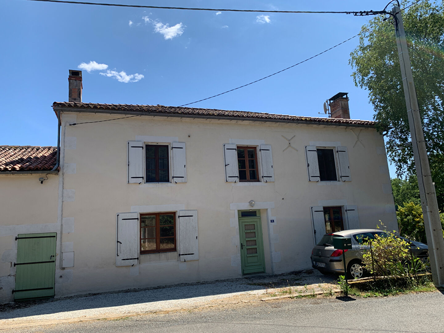 Photo CHARENTE - Maison T6  avec Terrain, proche Champagne-Mouton image 5/6