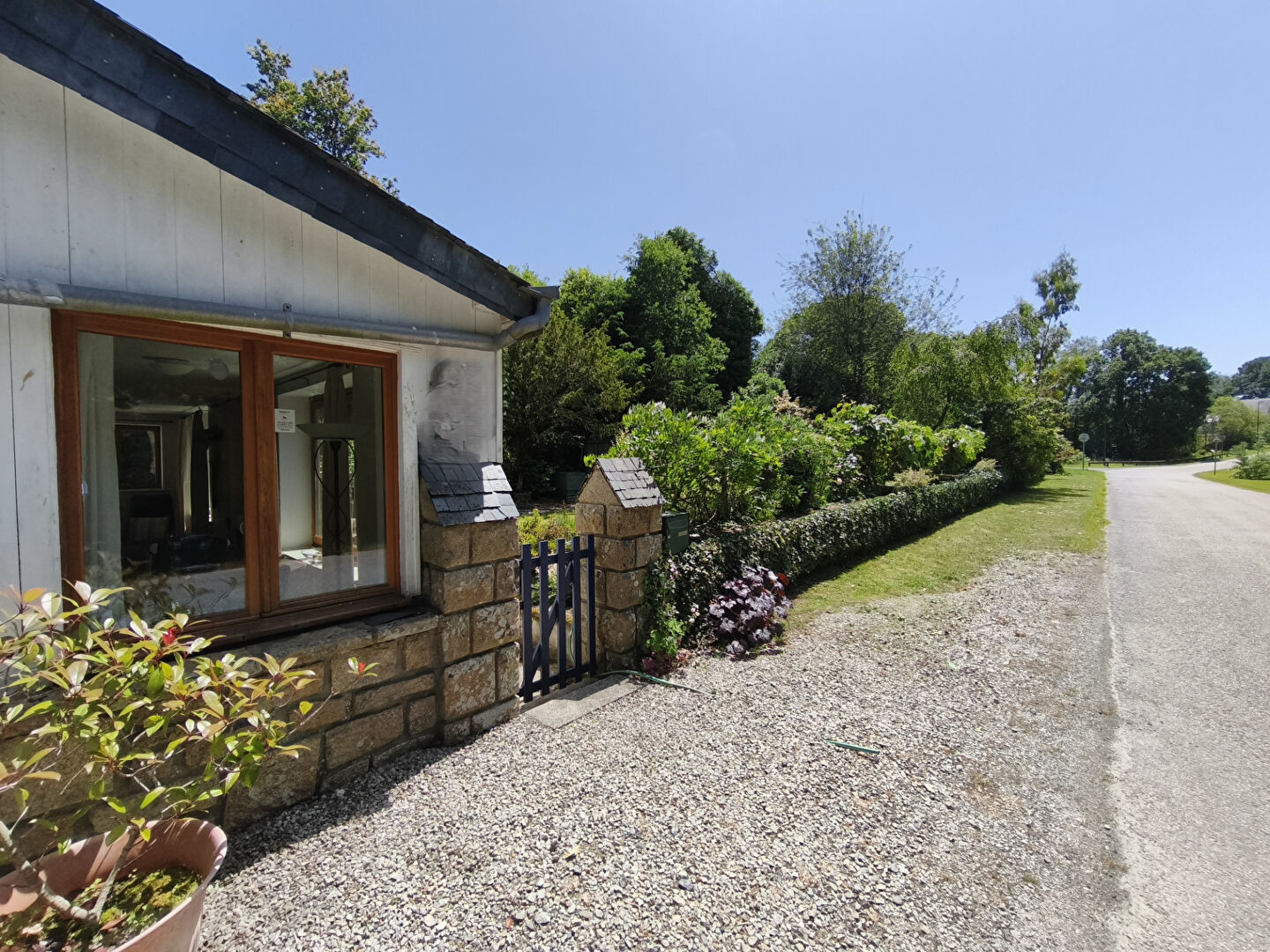 House in Sainte-Brigitte - Image 2