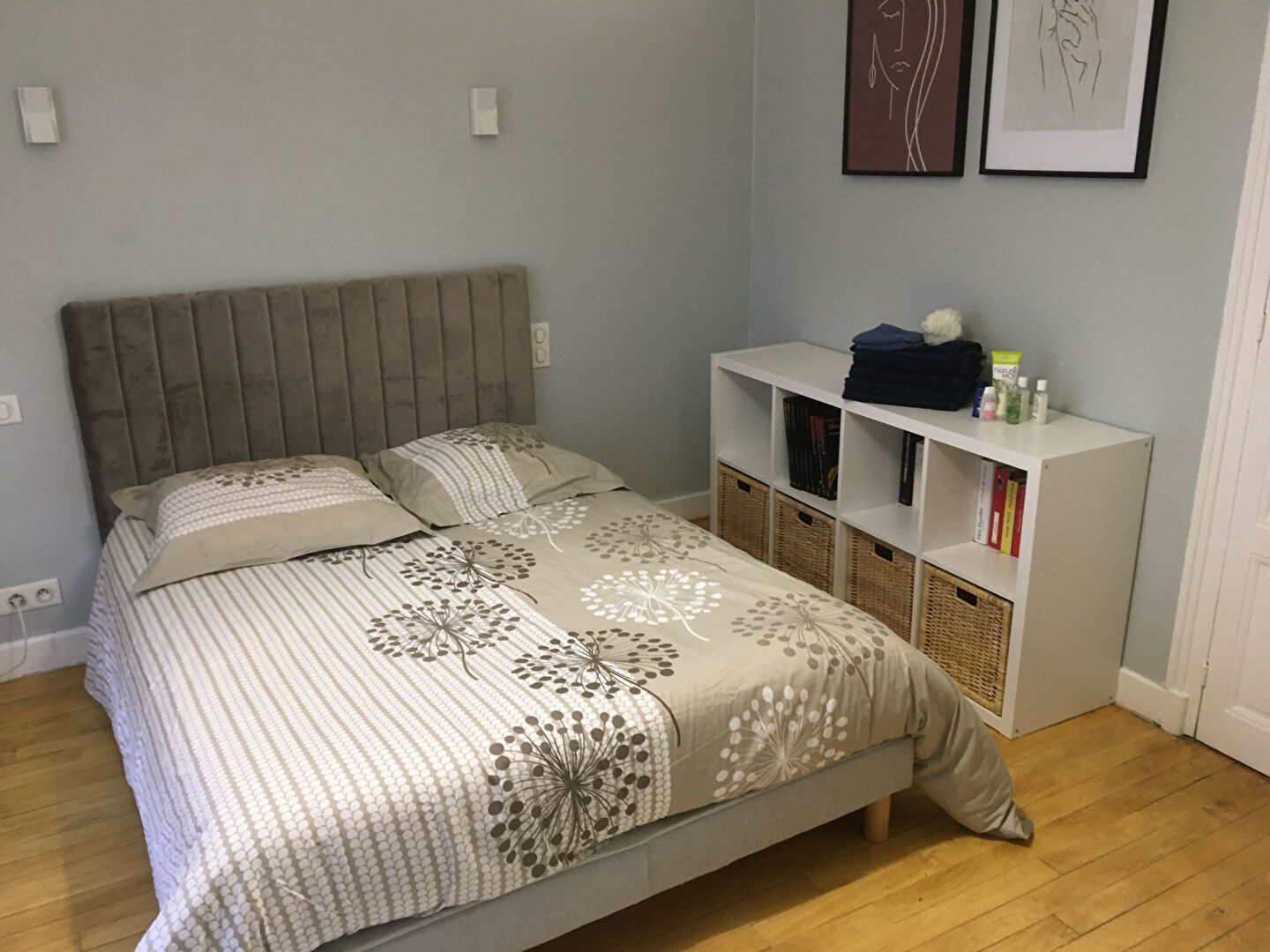 8-bedroom property in Corrèze, Nouvelle-Aquitaine, featuring a stylish bedroom with wooden flooring and modern decor.