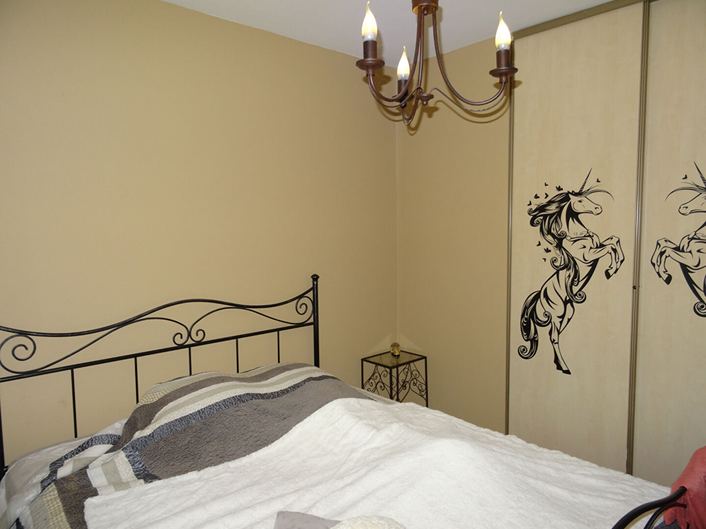 Five-bedroom property in Vendée, Pays-de-la-Loire, featuring a decorative chandelier and unique wardrobe design.