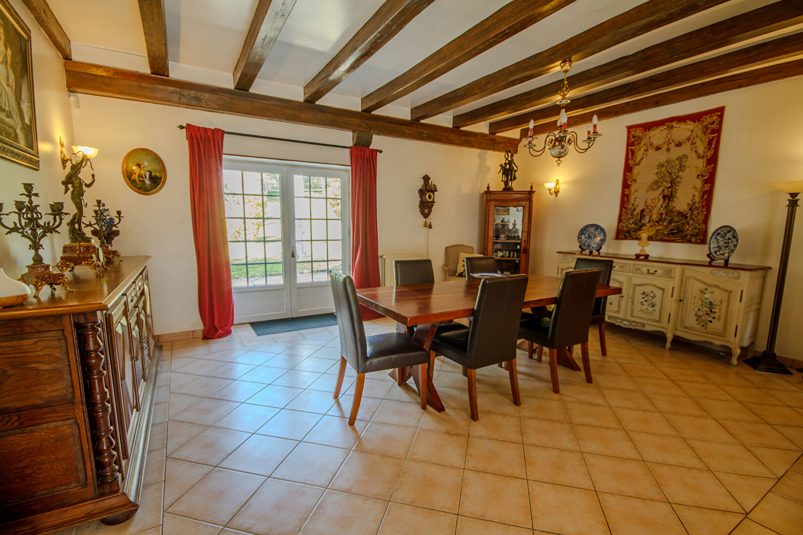 Photo Manche : Maison de campagne en pierre avec annexe indépendante, joli jardin et dépendances, située dans un petit hameau. image 3/6