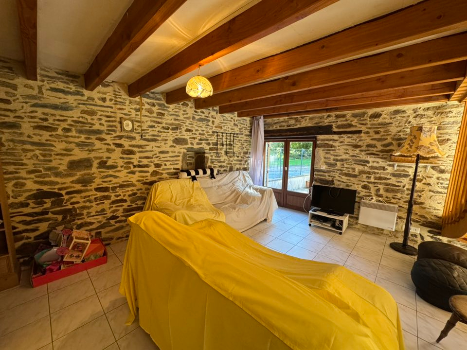 Photo HAUTE VIENNE - Charmante grange rénovée près de Bussière-Poitevine ? Habitable immédiatement image 4/6