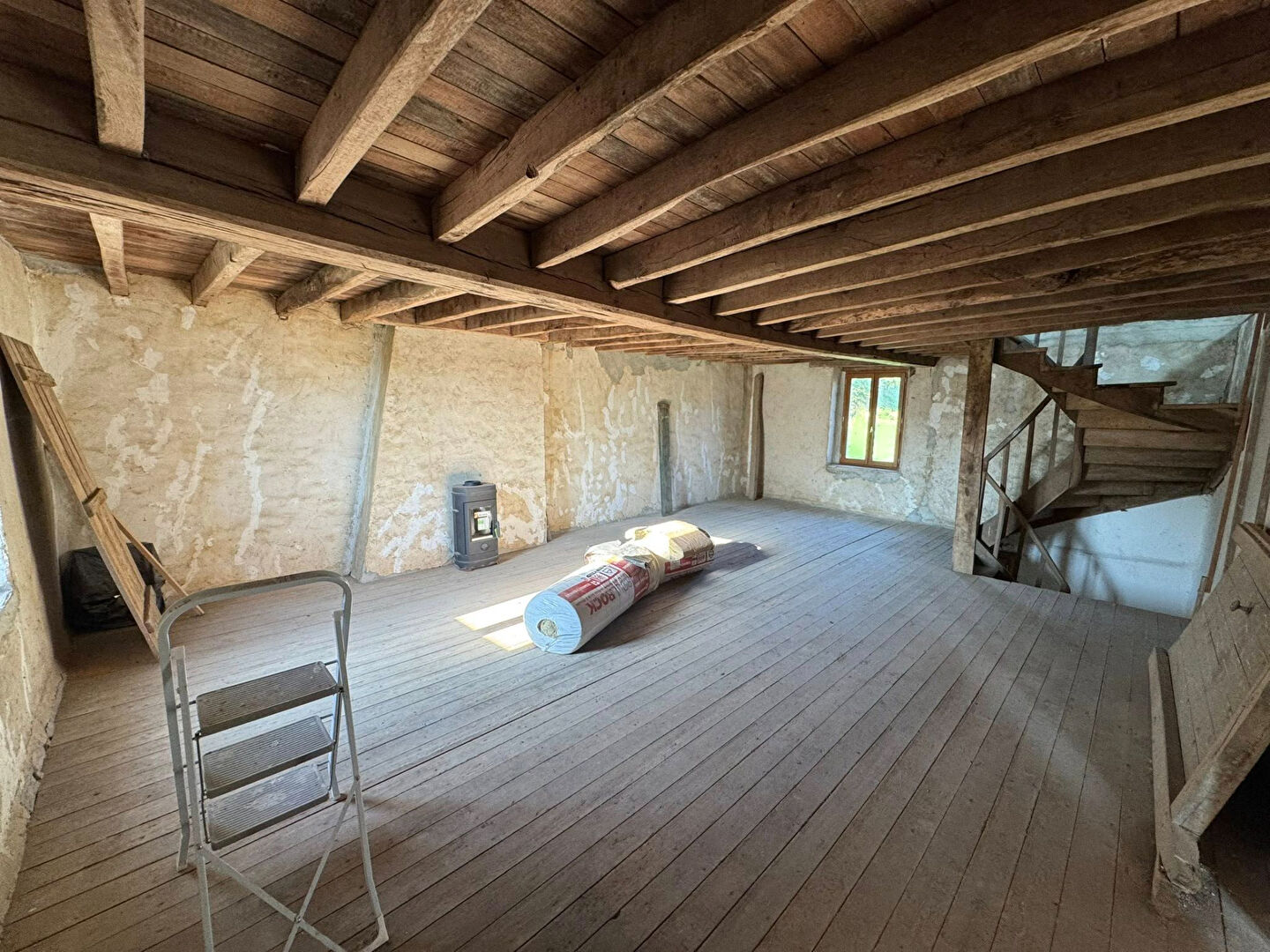 Photo Creuse - Propriété de caractère à terminer ? Proche de Guéret, Creuse image 4/6