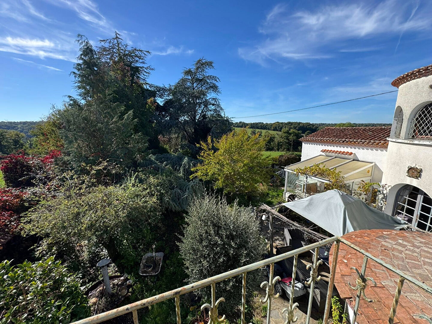 Photo HAUTE VIENNE - Propriété de style espagnol tout à fait unique au coeur de la campagne française image 2/6