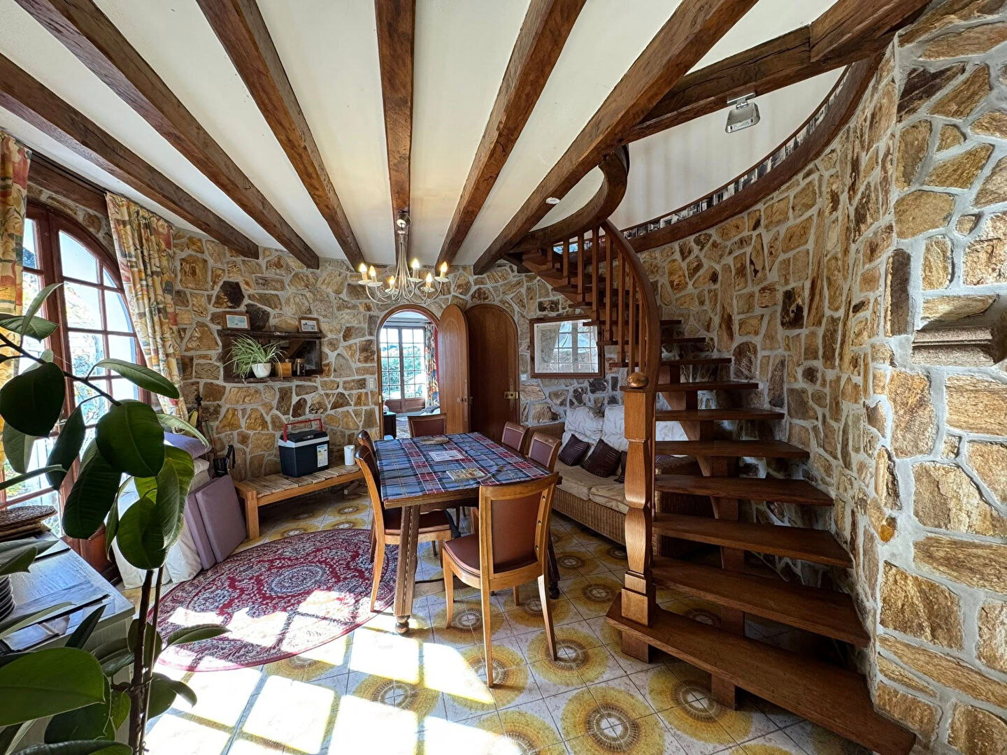 Photo HAUTE VIENNE - Propriété de style espagnol tout à fait unique au coeur de la campagne française image 6/6