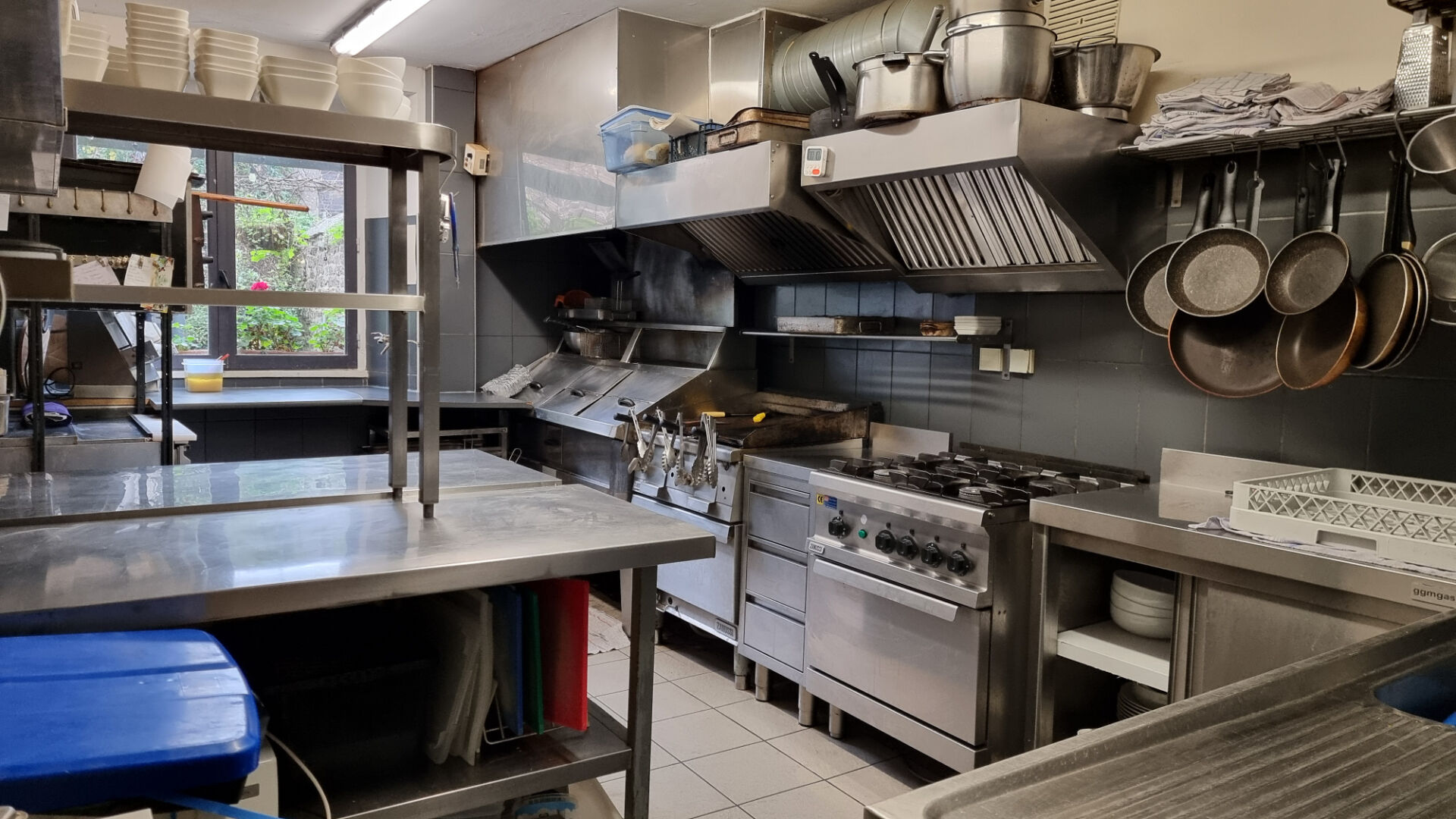 Photo MORBIHAN, Guémené-sur-Scorff, Bar, Restaurant et Chambres d'Hôtes d'Exception avec logement de propriétaire image 4/6