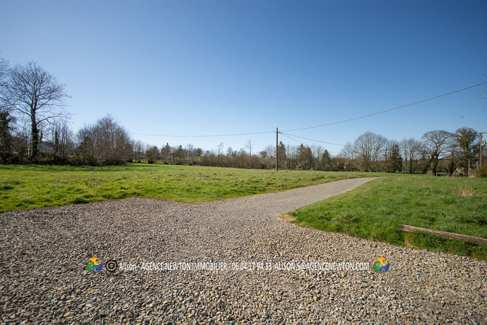 House in Les Loges-Marchis - Image 3