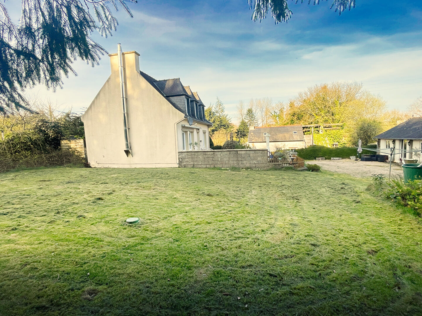 House in Huelgoat - Image 2