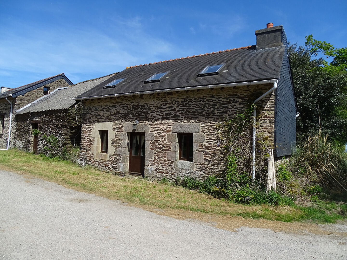House in Plonevez-du-Faou - Image 2