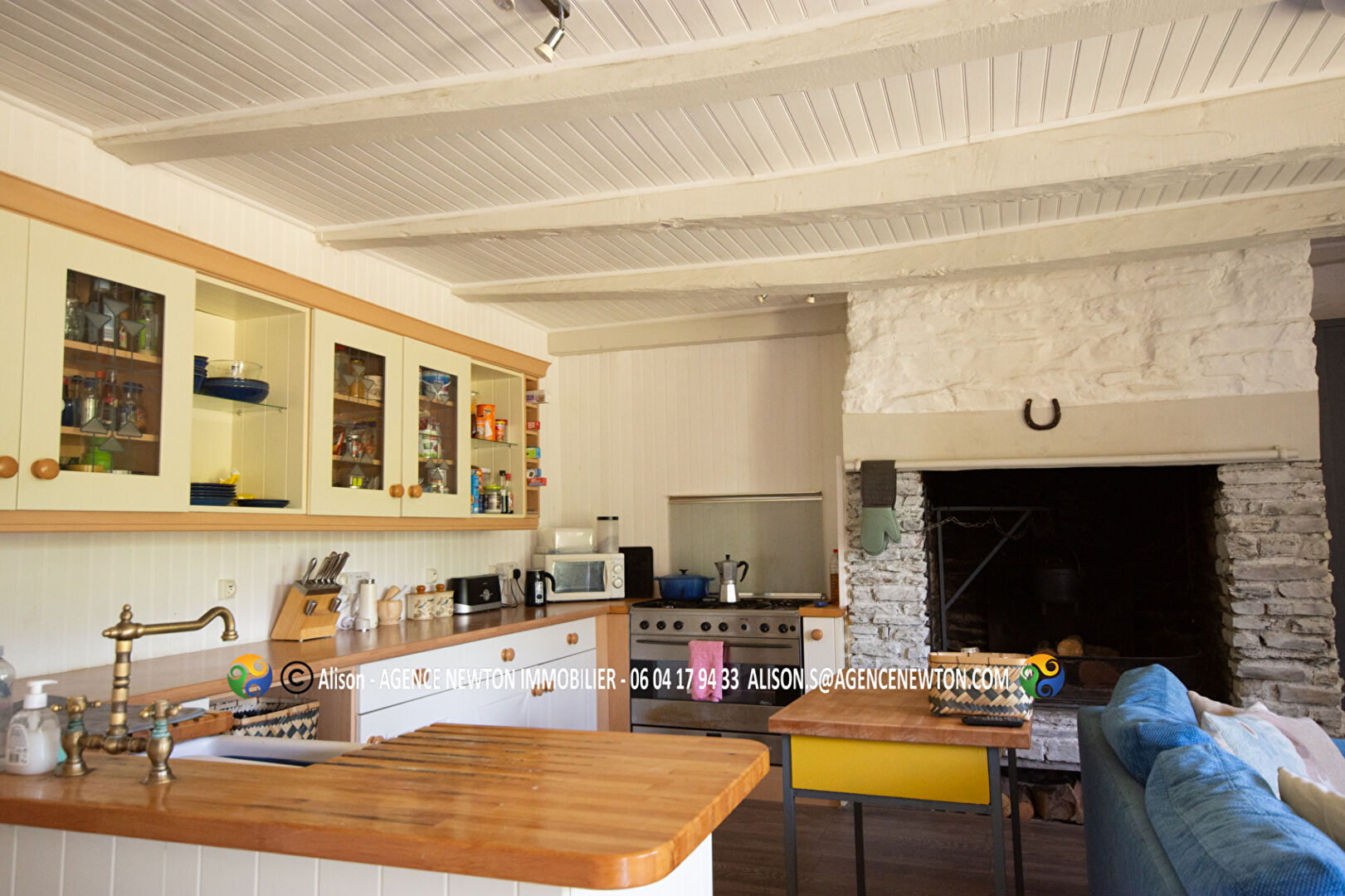 House in Sougeal - Image 4