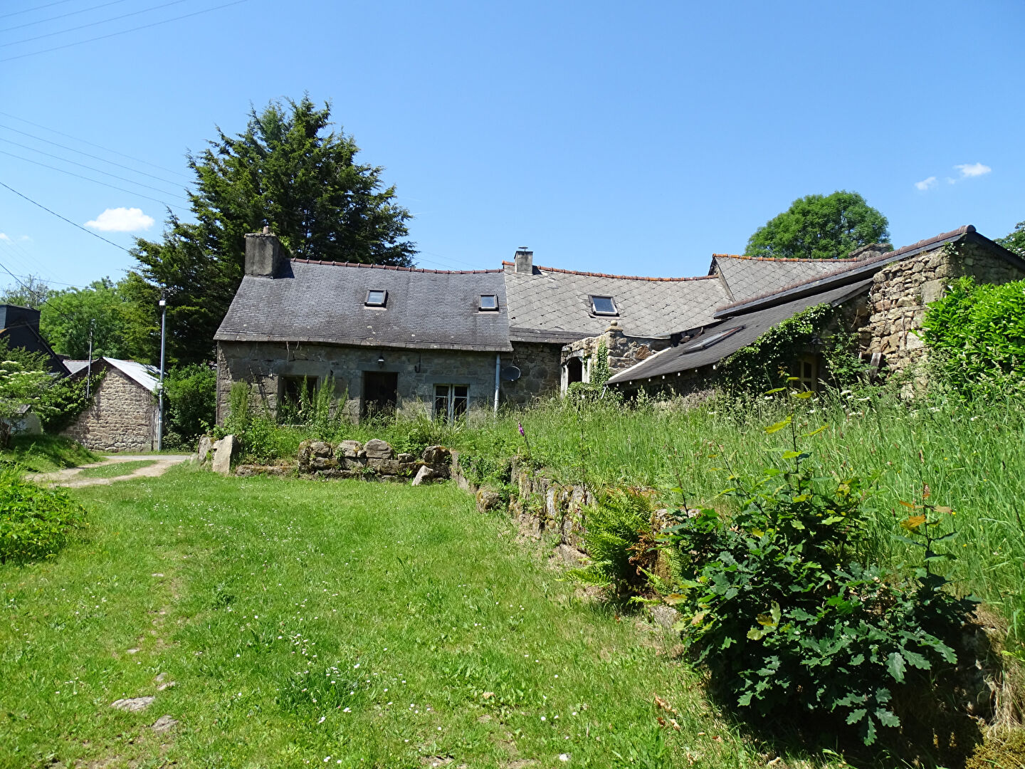 House in Saint-Nicolas-du-Pelem - Image 2