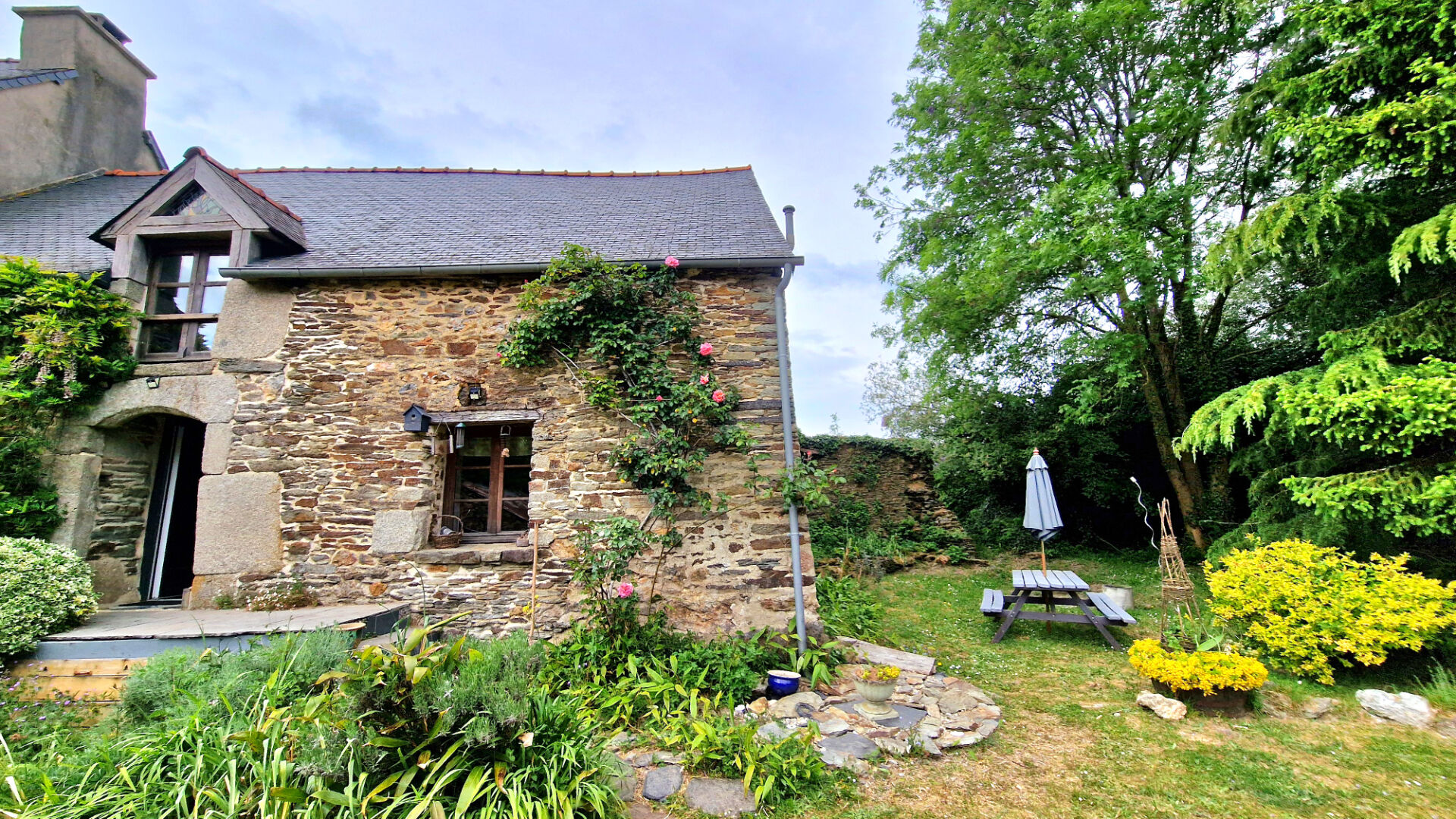 House in Loudeac - Image 2