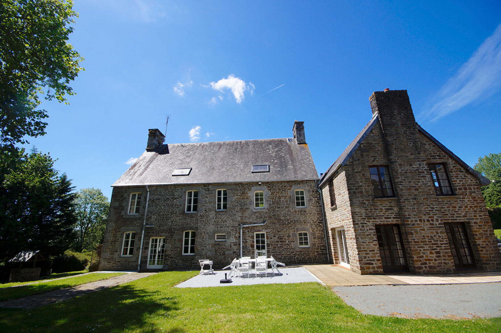 House in Gavray-sur-Sienne - view 1