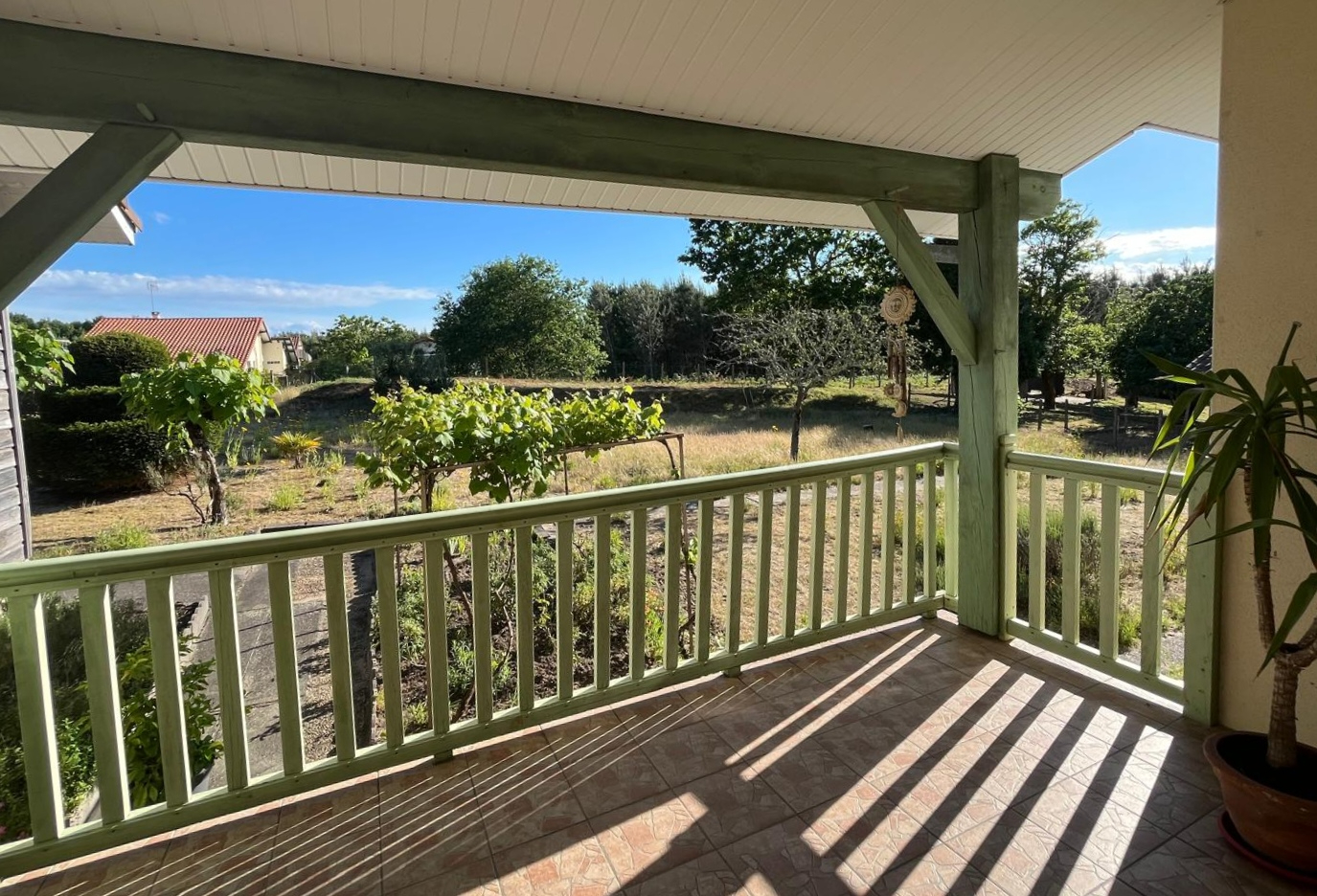 LANDES ATLANTIQUE - Spacious house et landscaped garden - Rare opportunity