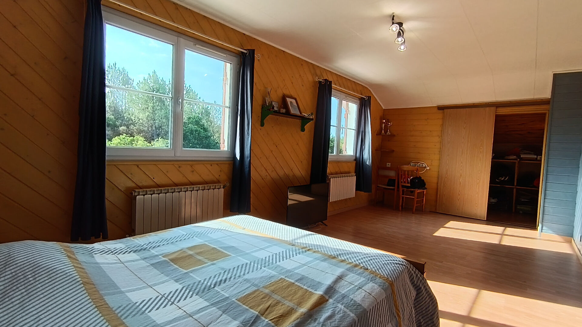 LANDES ATLANTIQUE - Spacious house et landscaped garden - Rare opportunity