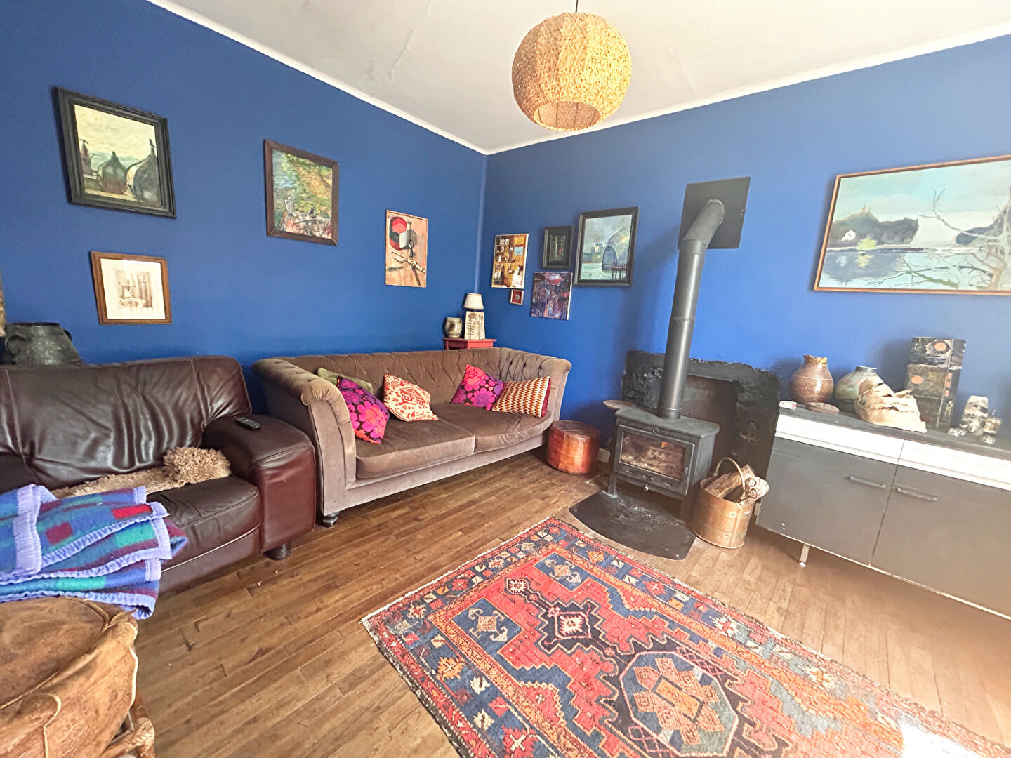 House in Chateauneuf-du-Faou - Image 3