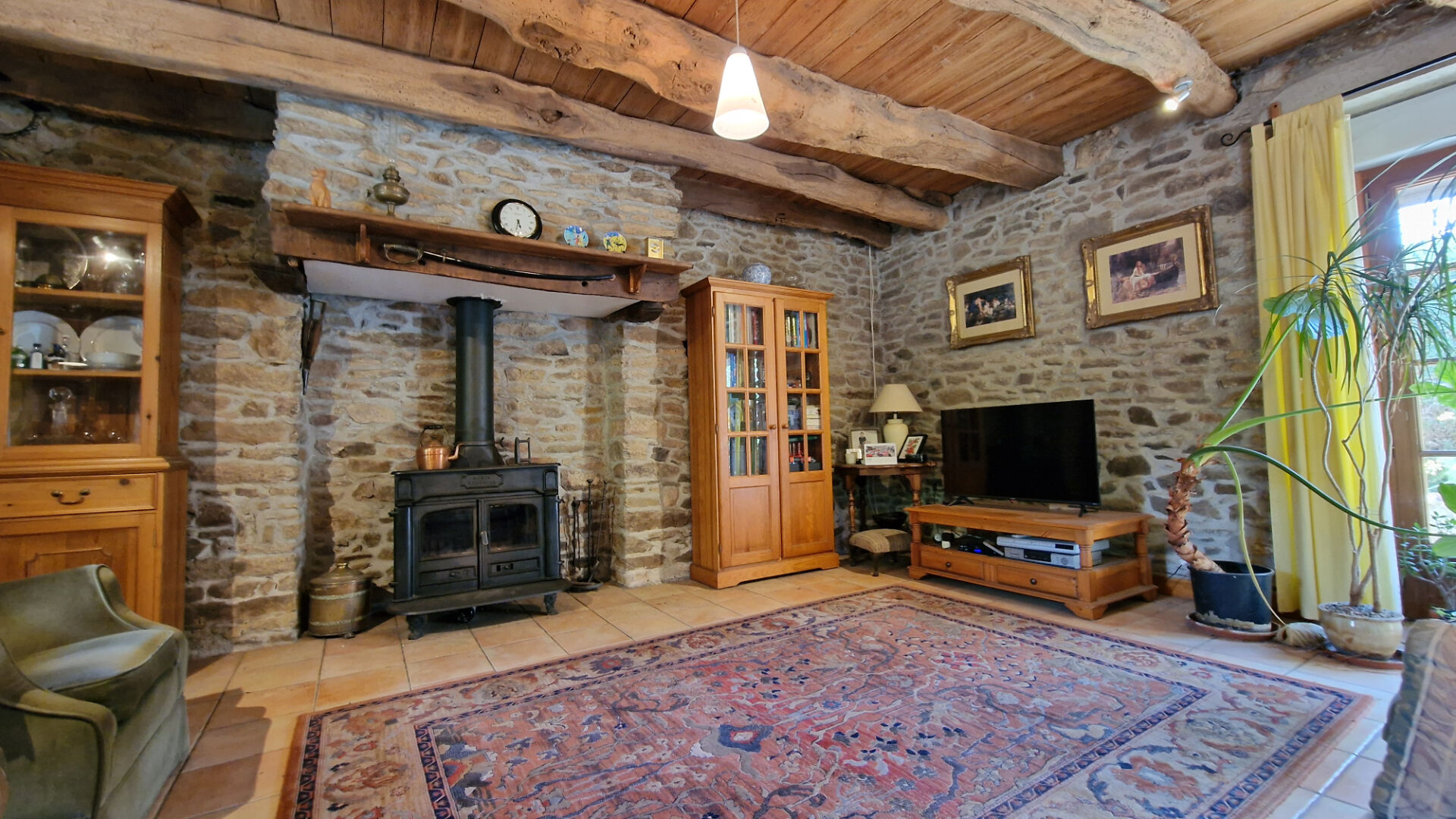 House in Le Mene - Image 2