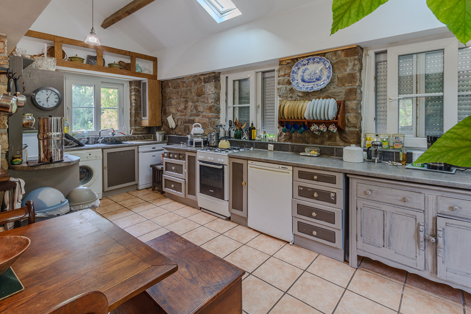 MANCHE: 3 Bedroom House, Gite, Lake and Land in beautiful countryside.