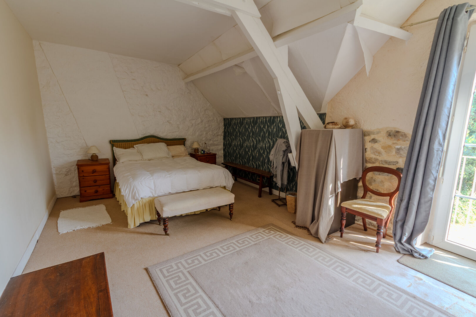 MANCHE: 3 Bedroom House, Gite, Lake and Land in beautiful countryside.
