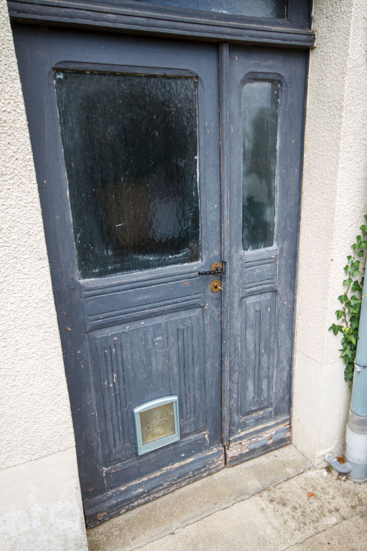 Manche : Character semi detached house to renovate in beautiful Normandie countryside.