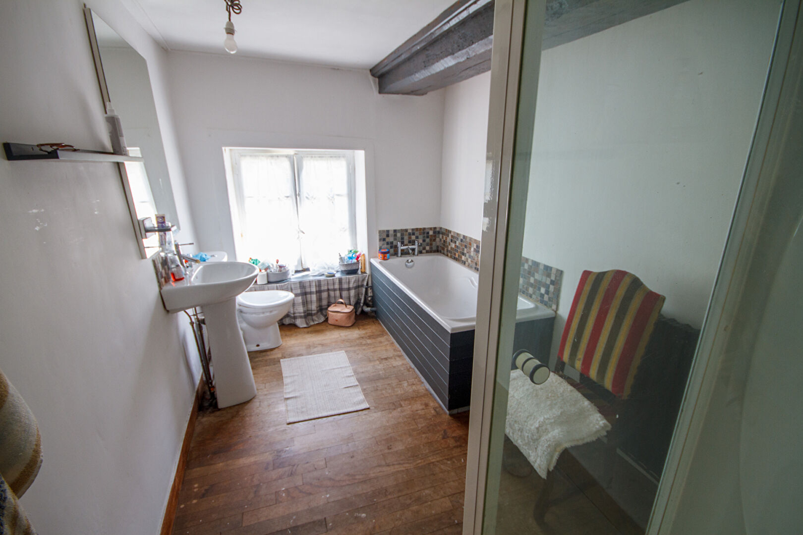 Manche : Character semi detached house to renovate in beautiful Normandie countryside.