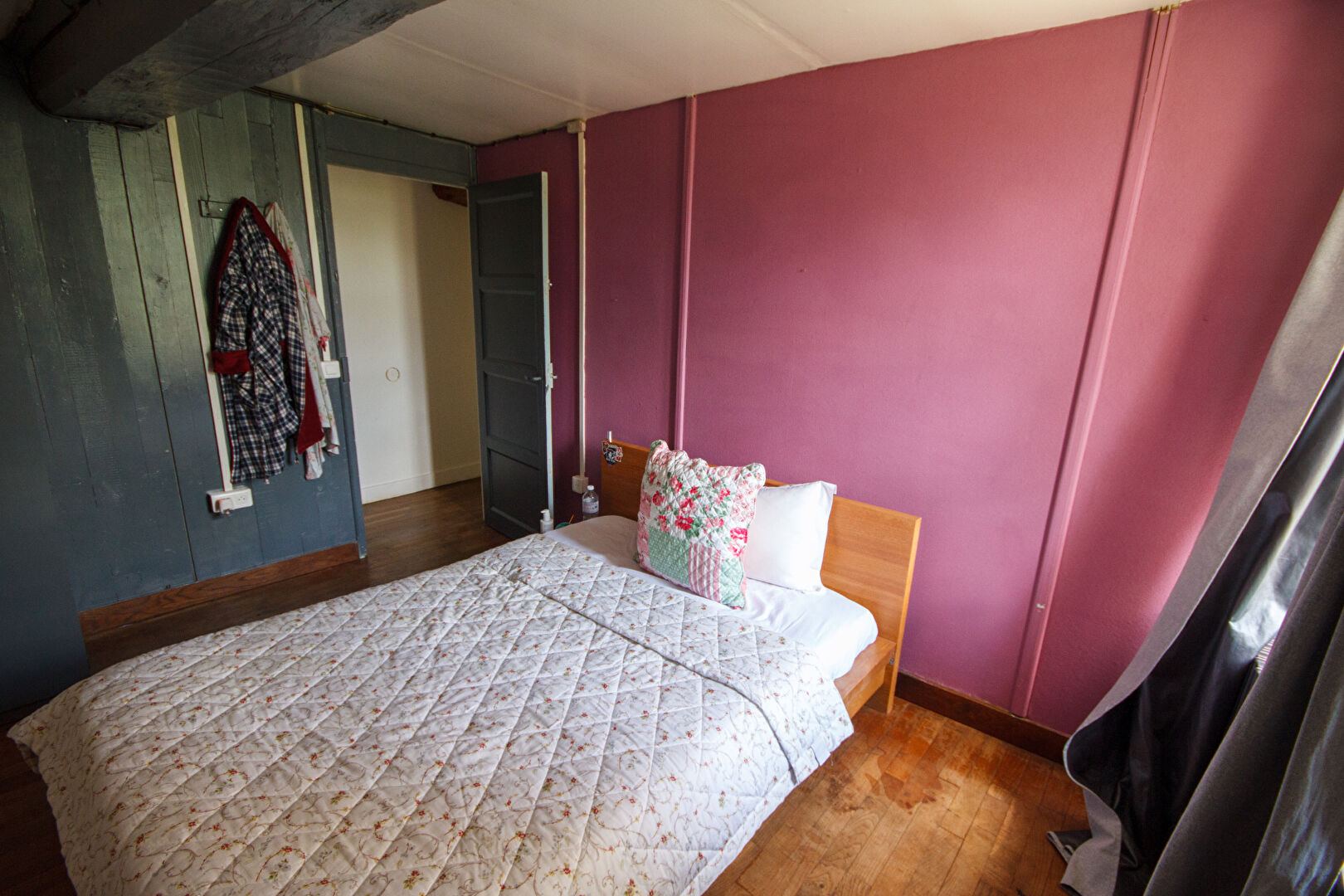 Manche : Character semi detached house to renovate in beautiful Normandie countryside.