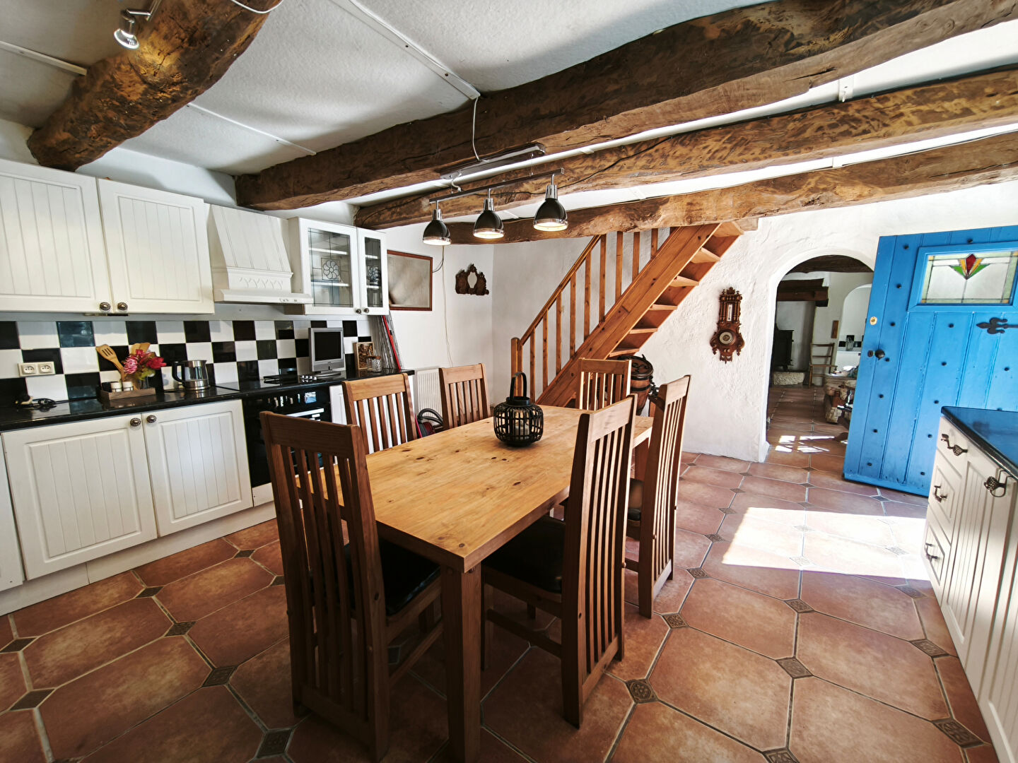 MORBIHAN, Guern, Detached stone house, three bedrooms, renovation required