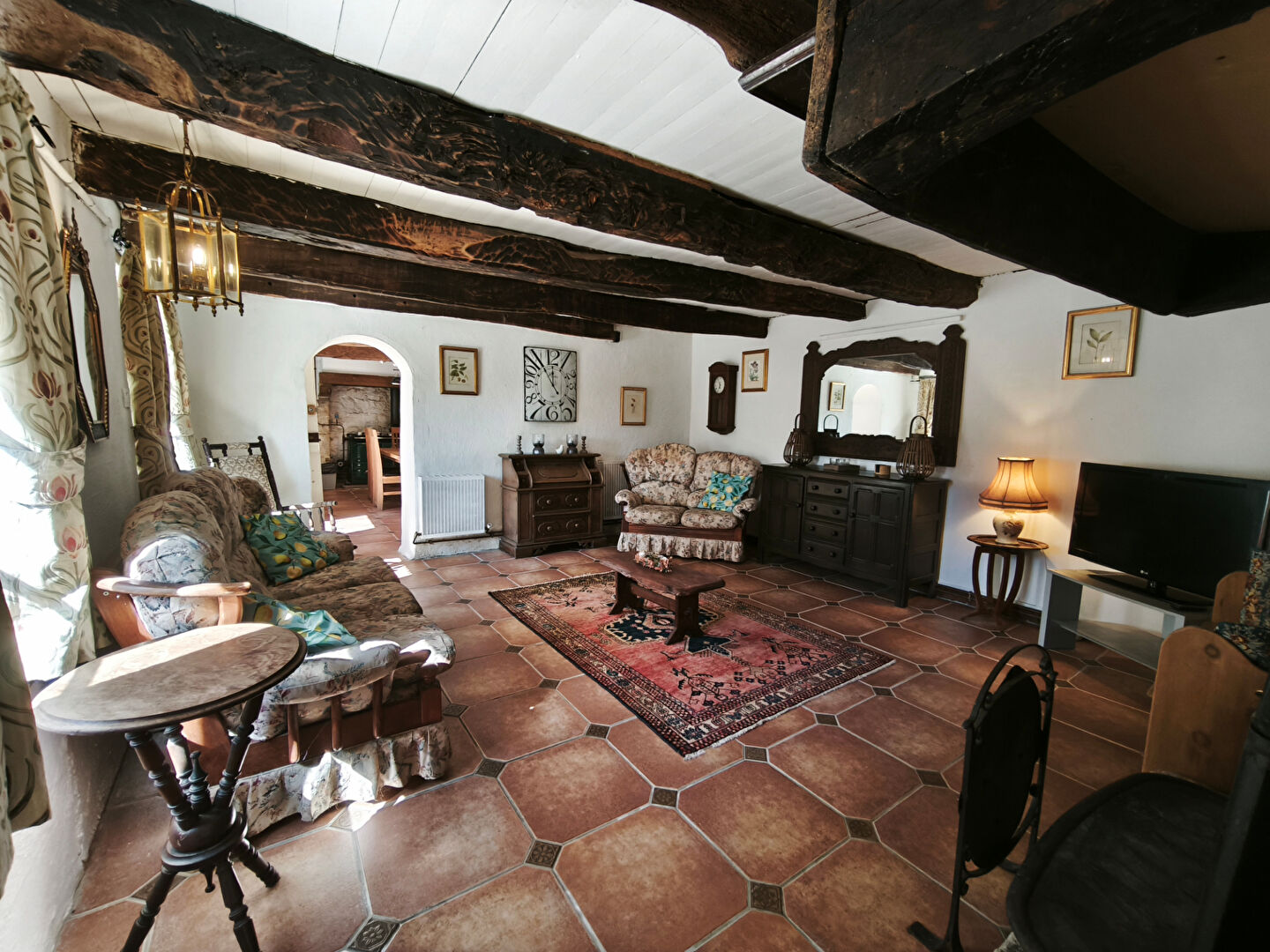 MORBIHAN, Guern, Detached stone house, three bedrooms, renovation required