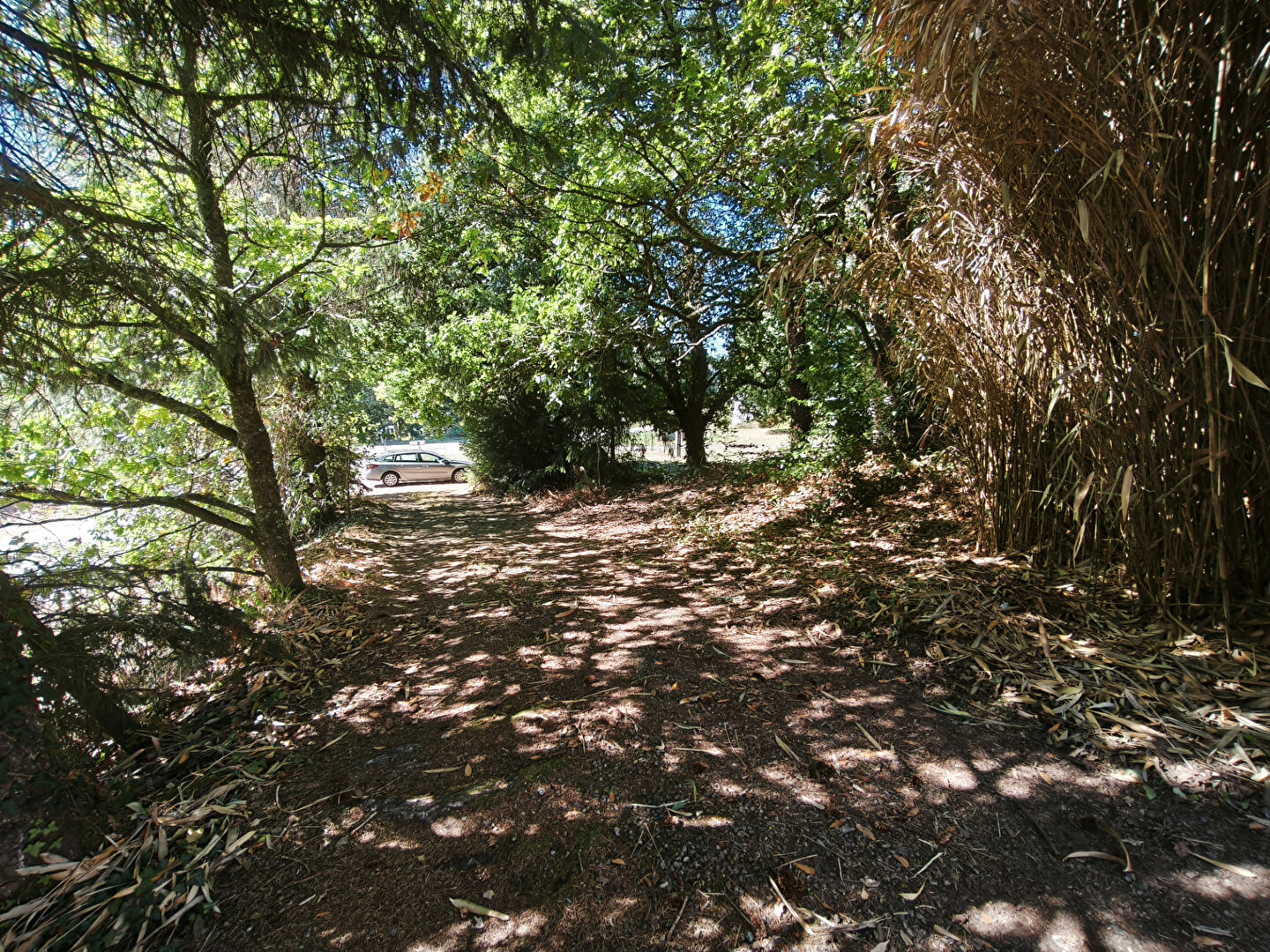 MORBIHAN, Guern, Detached stone house, three bedrooms, renovation required