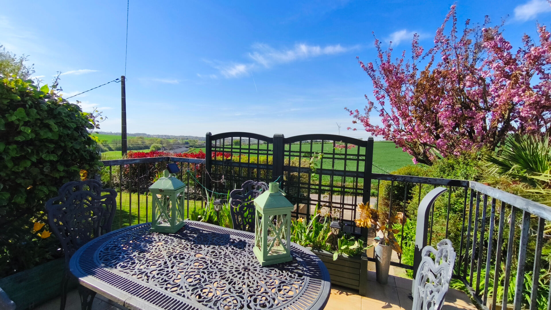 CÔTES-D'ARMOR, Trévé, Detached house, 3 bedrooms, Enclosed hangar, beautiful garden and view
